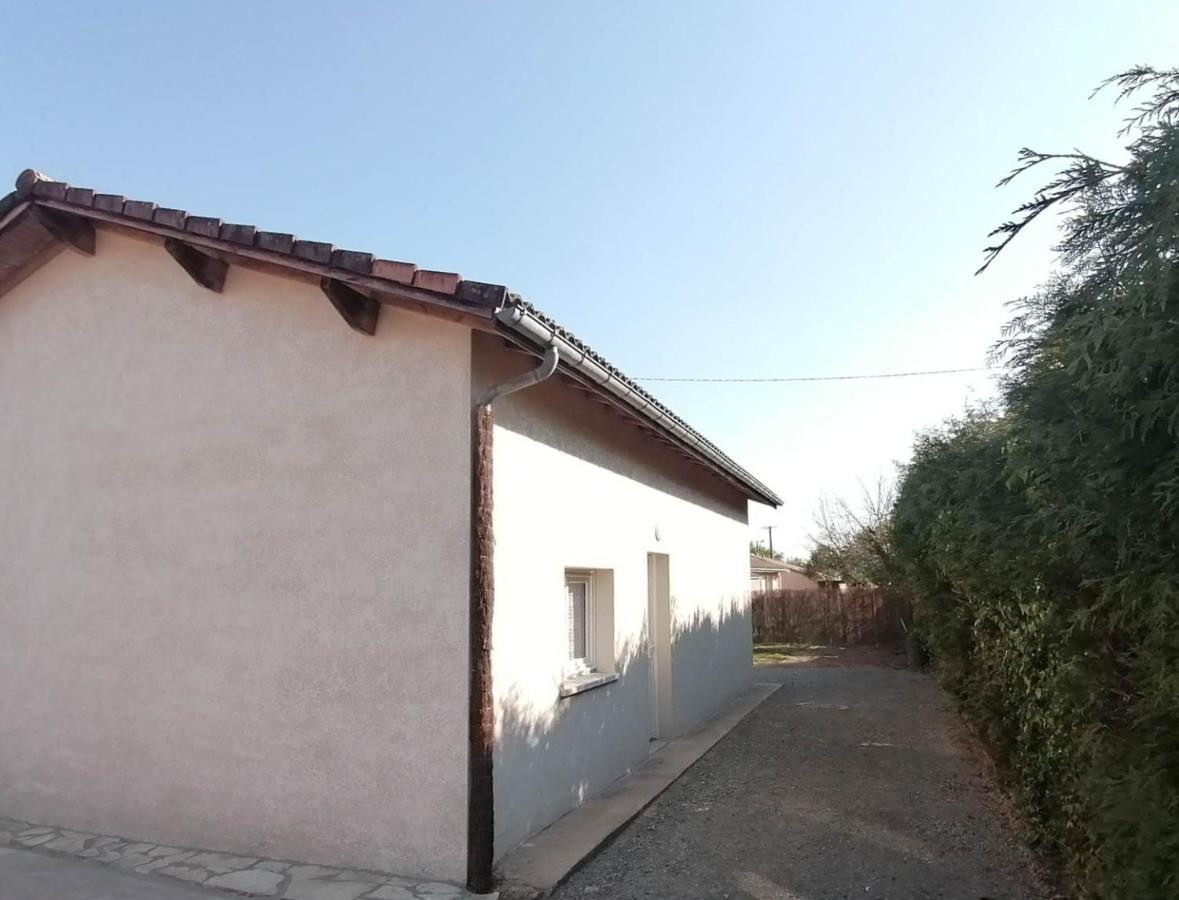 Maison De Campagne Villa Galgon Esterno foto